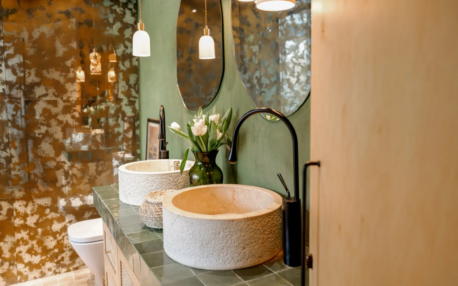 Reforma de baño moderno en Manresa